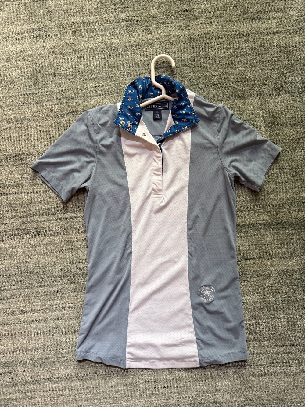 Essex Classics Luna Performance Show Shirt XS- Great Condition!
